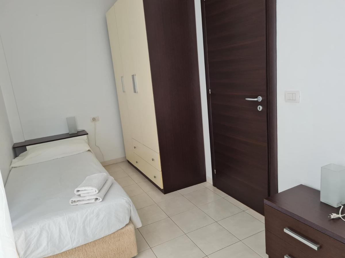 Duplex Apartments Nirvana 卡亚俄萨尔瓦赫 外观 照片