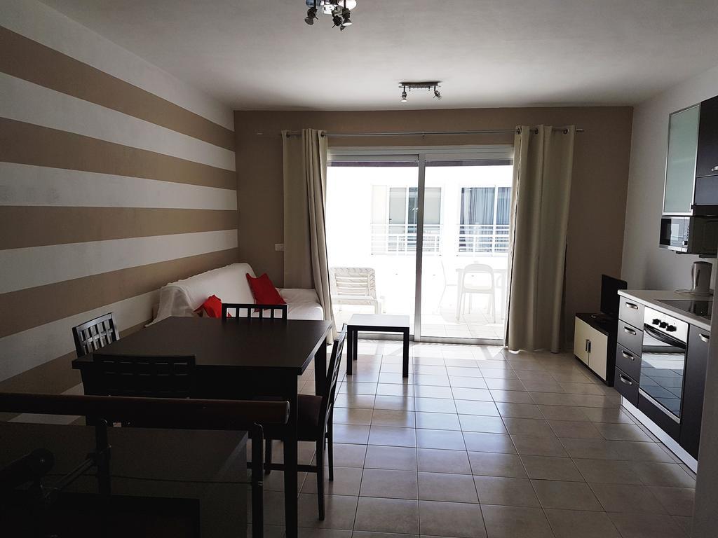 Duplex Apartments Nirvana 卡亚俄萨尔瓦赫 外观 照片
