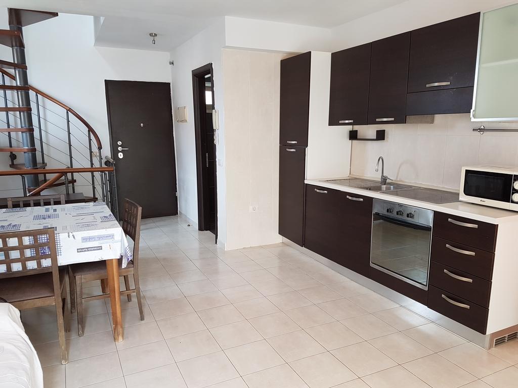 Duplex Apartments Nirvana 卡亚俄萨尔瓦赫 外观 照片